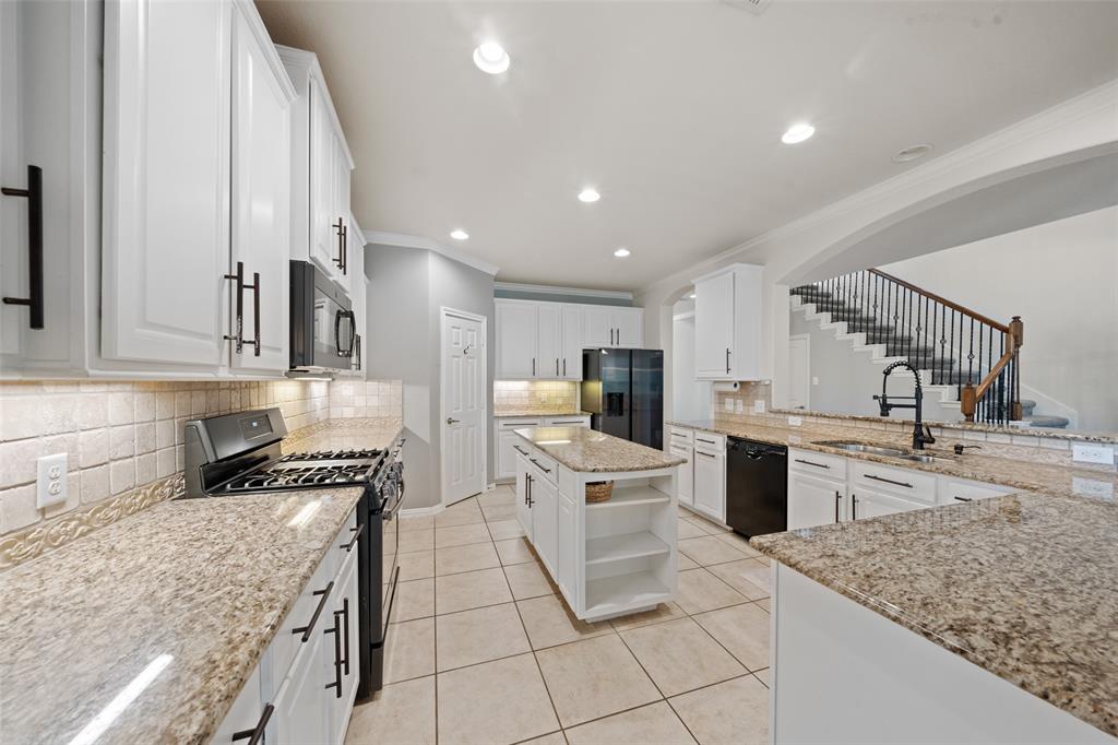 12602 Fisher River Lane, Humble, Texas image 4