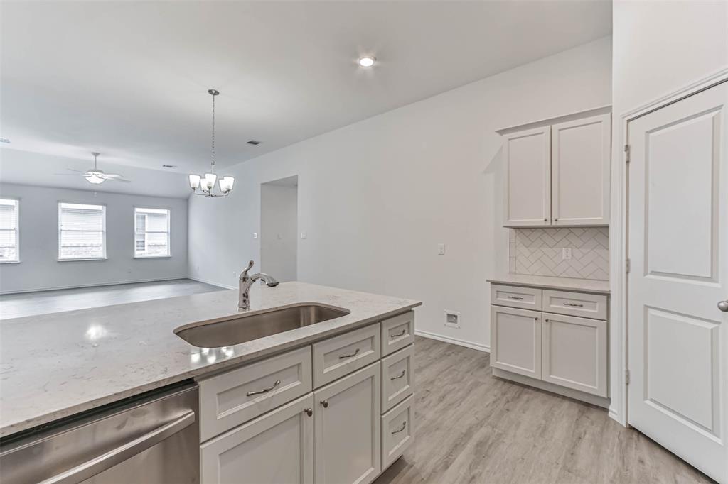 135 County Road 51030, Cleveland, Texas image 10