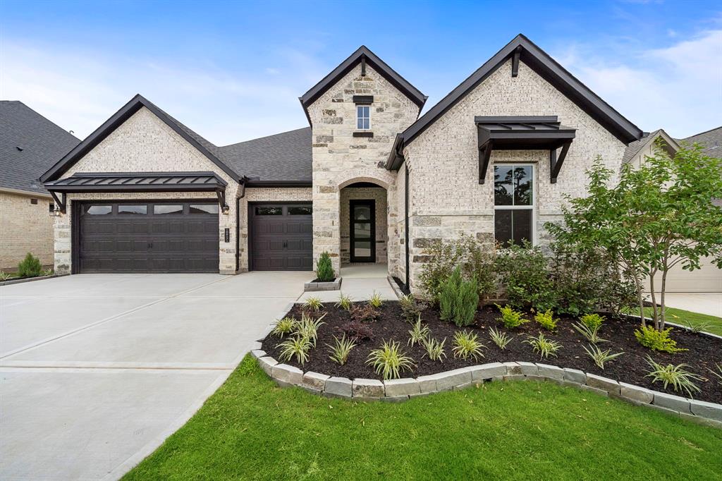 10017 Larkin Cove