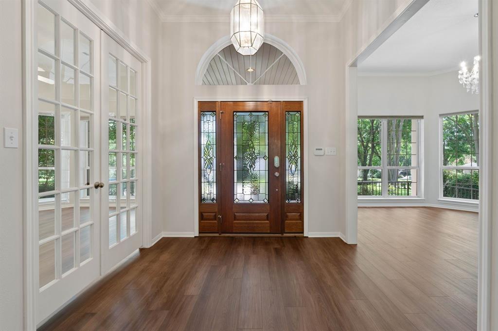 110 Canterbury Green Drive