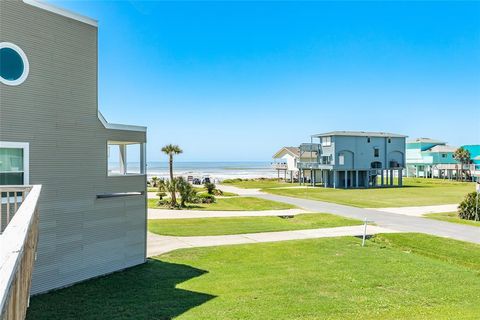 Single Family Residence in Galveston TX 4206 Ghost Crab Lane 9.jpg