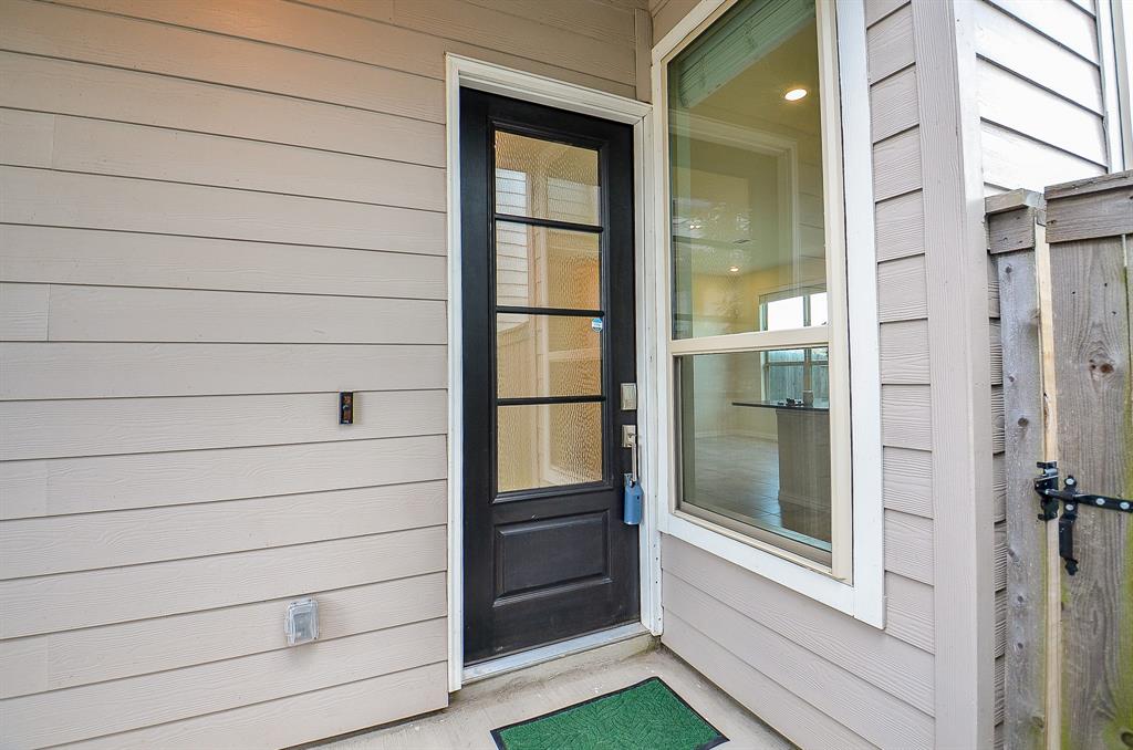 Photo 4 of 35 of 1622 Ryon Falls Drive townhome