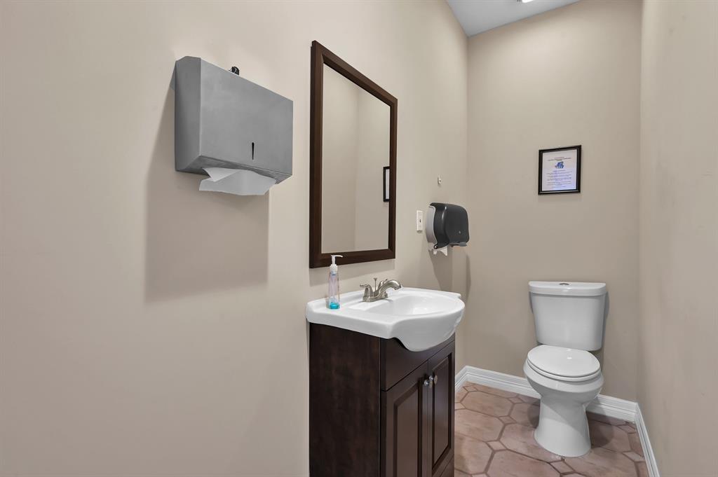 22830 Fritz Lane, Spring, Texas image 10