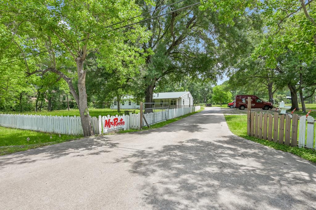 22830 Fritz Lane, Spring, Texas image 1