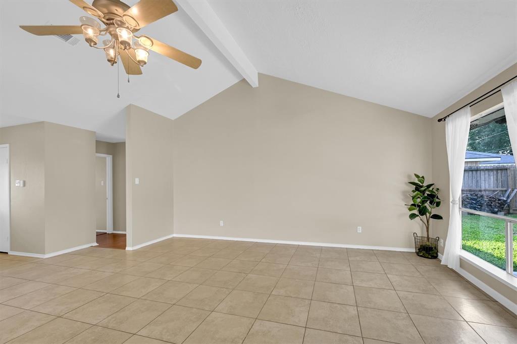 4803 Bridgemont Lane, Spring, Texas image 8
