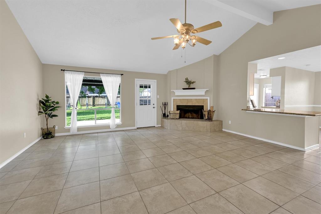 4803 Bridgemont Lane, Spring, Texas image 6