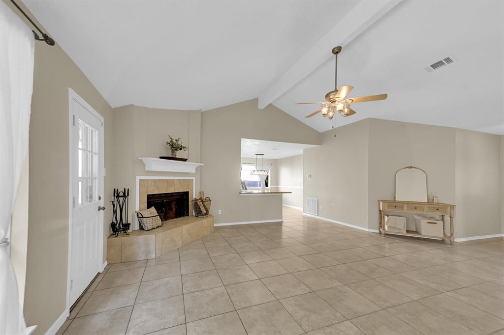 4803 Bridgemont Lane, Spring, Texas image 7
