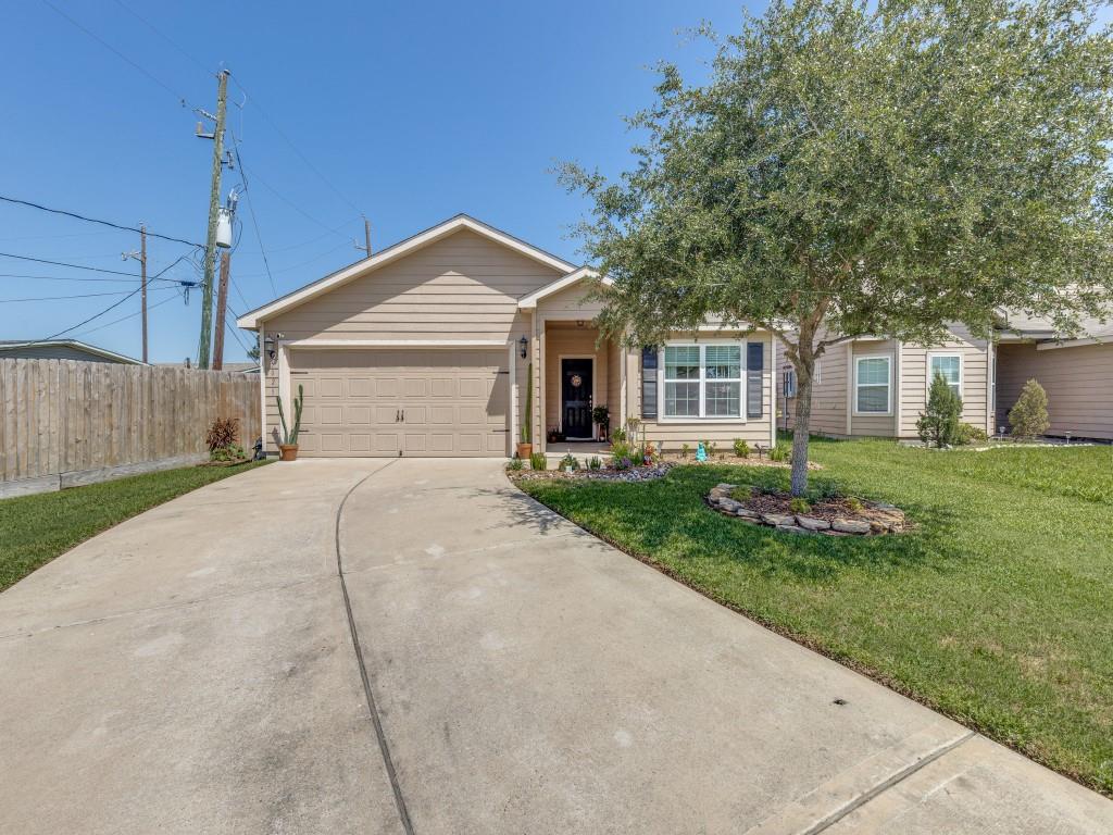 5028 Sycamore Lane, Brookshire, Texas image 1