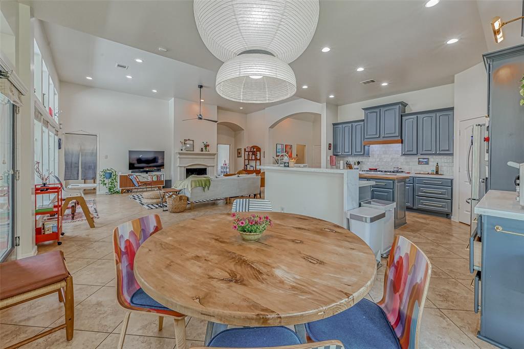 5918 Emmit Creek Lane, Sugar Land, Texas image 17