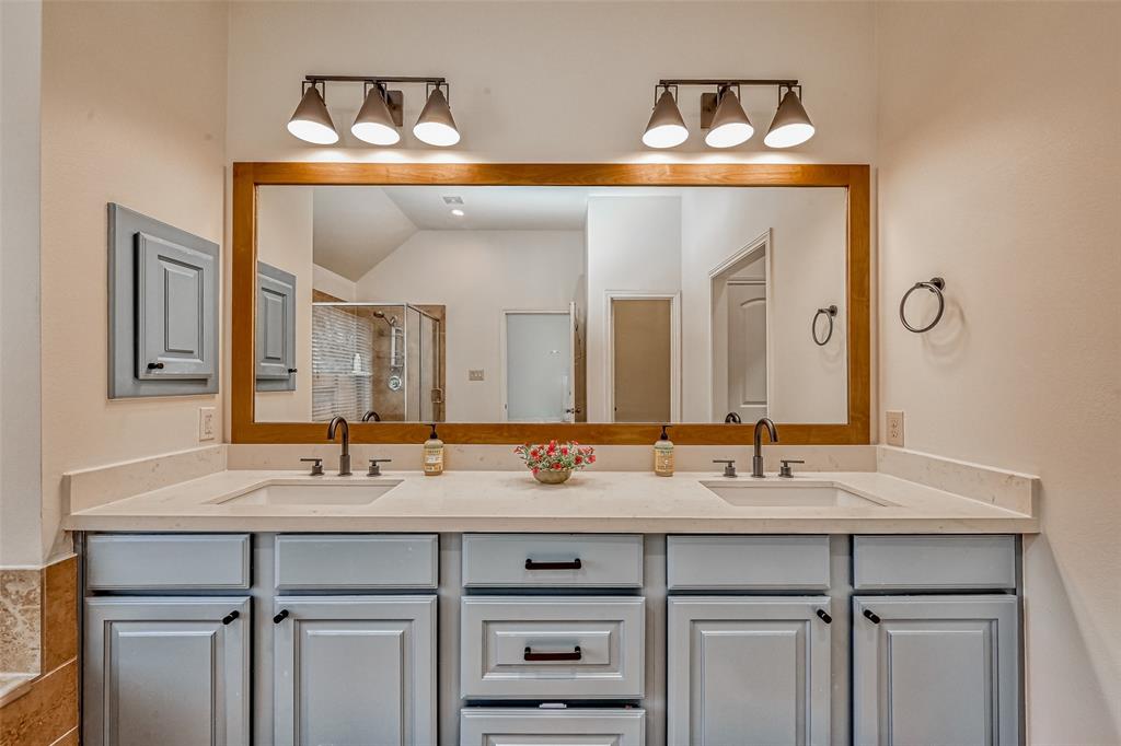 5918 Emmit Creek Lane, Sugar Land, Texas image 26