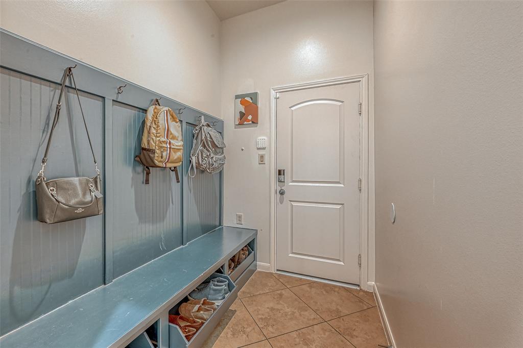 5918 Emmit Creek Lane, Sugar Land, Texas image 18