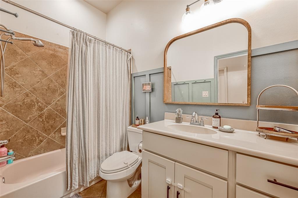 5918 Emmit Creek Lane, Sugar Land, Texas image 35