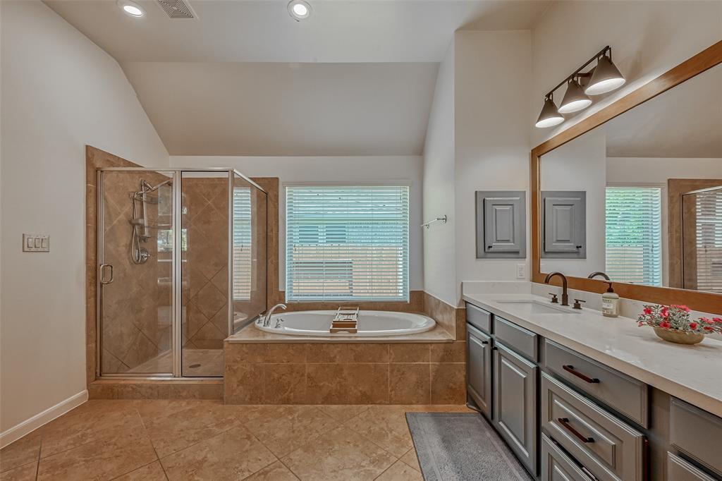 5918 Emmit Creek Lane, Sugar Land, Texas image 25