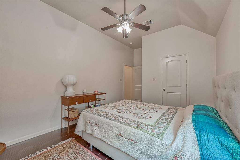 5918 Emmit Creek Lane, Sugar Land, Texas image 34