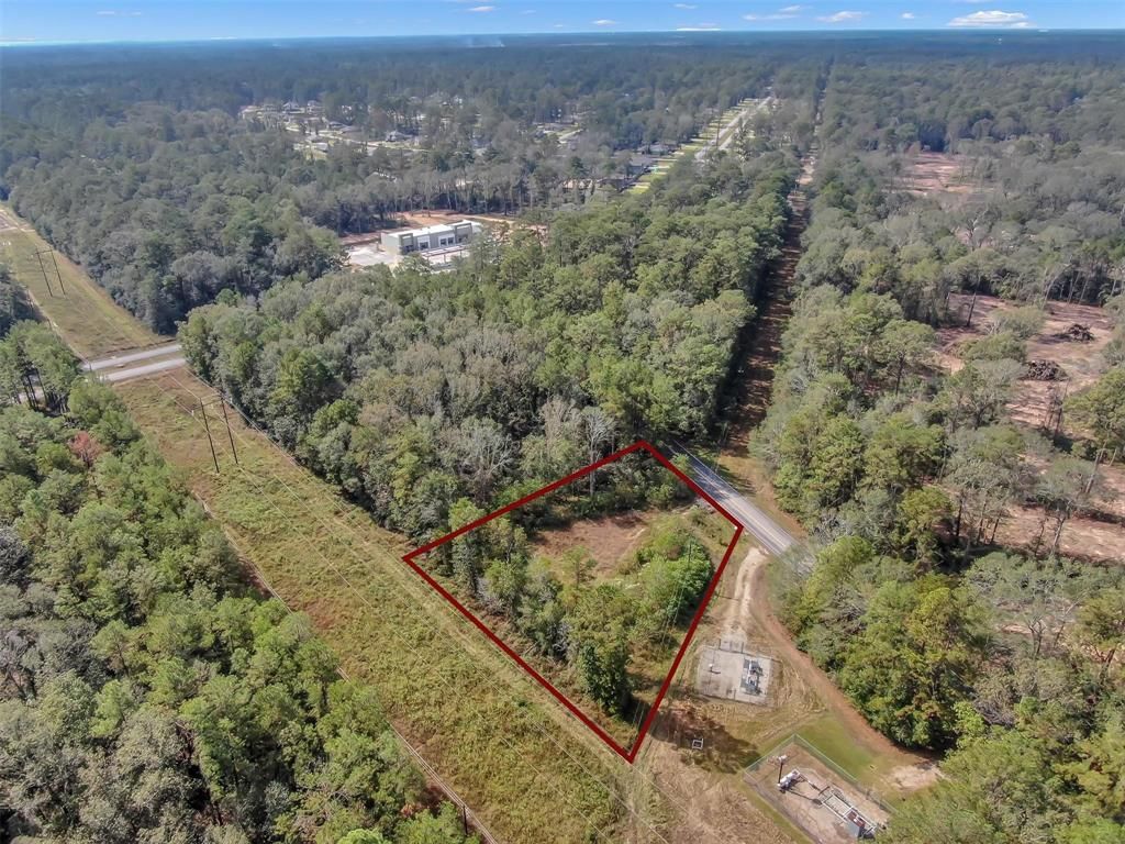 Photo of 17645 Galaxy Boulevard Blvd, New Caney, TX 77357 (MLS # 48147973)