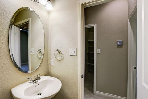 A home in Pearland