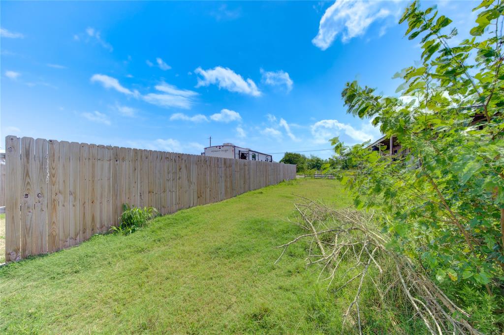 936 13th Street, Dickinson, Texas image 6