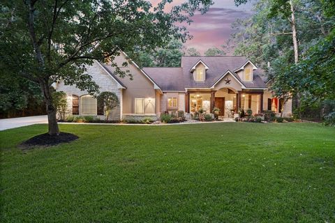Single Family Residence in Conroe TX 28 Lake Forest Drive.jpg