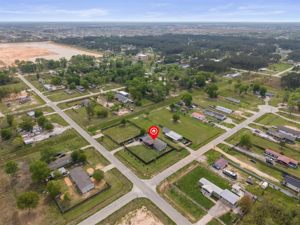 1976 County Road 5017, Cleveland, Texas image 26