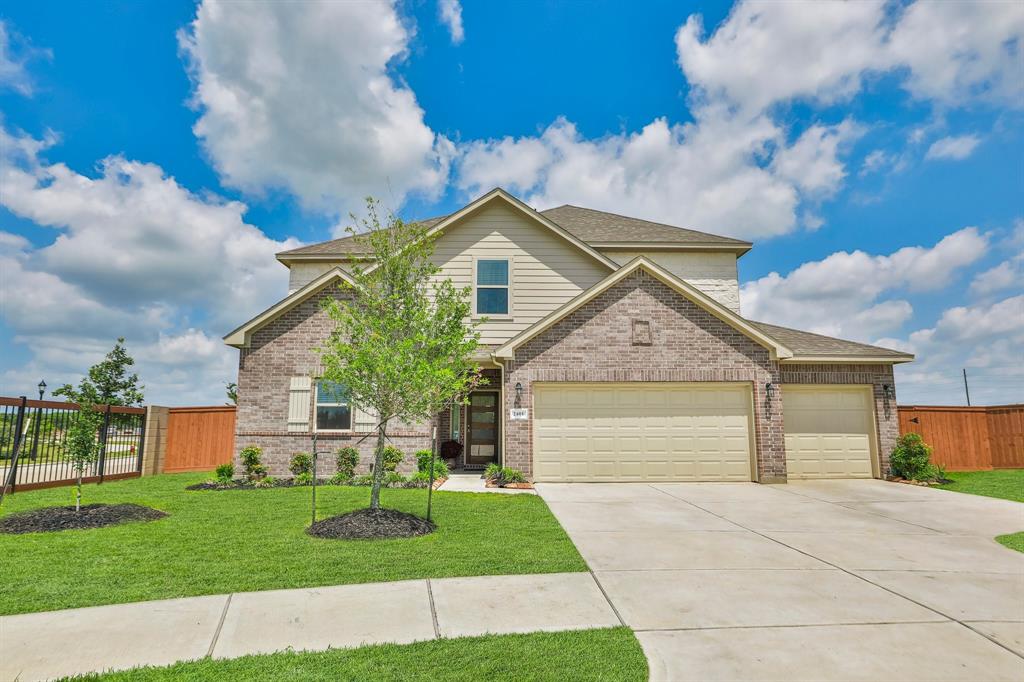 2401 Sequoia Grove Drive, Rosharon, Texas image 2