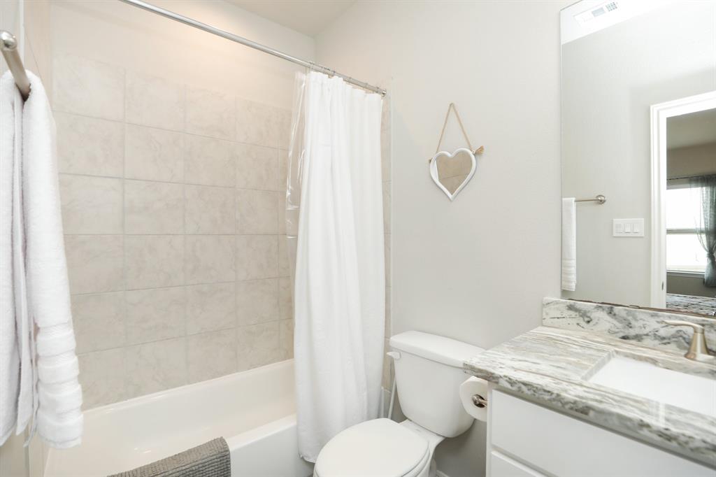 2401 Sequoia Grove Drive, Rosharon, Texas image 34