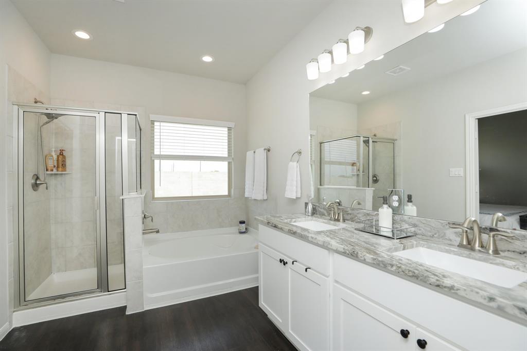 2401 Sequoia Grove Drive, Rosharon, Texas image 23