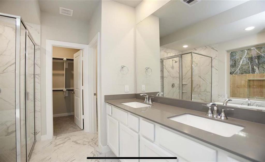 734 Lacebark Elm Trail, Conroe, Texas image 16