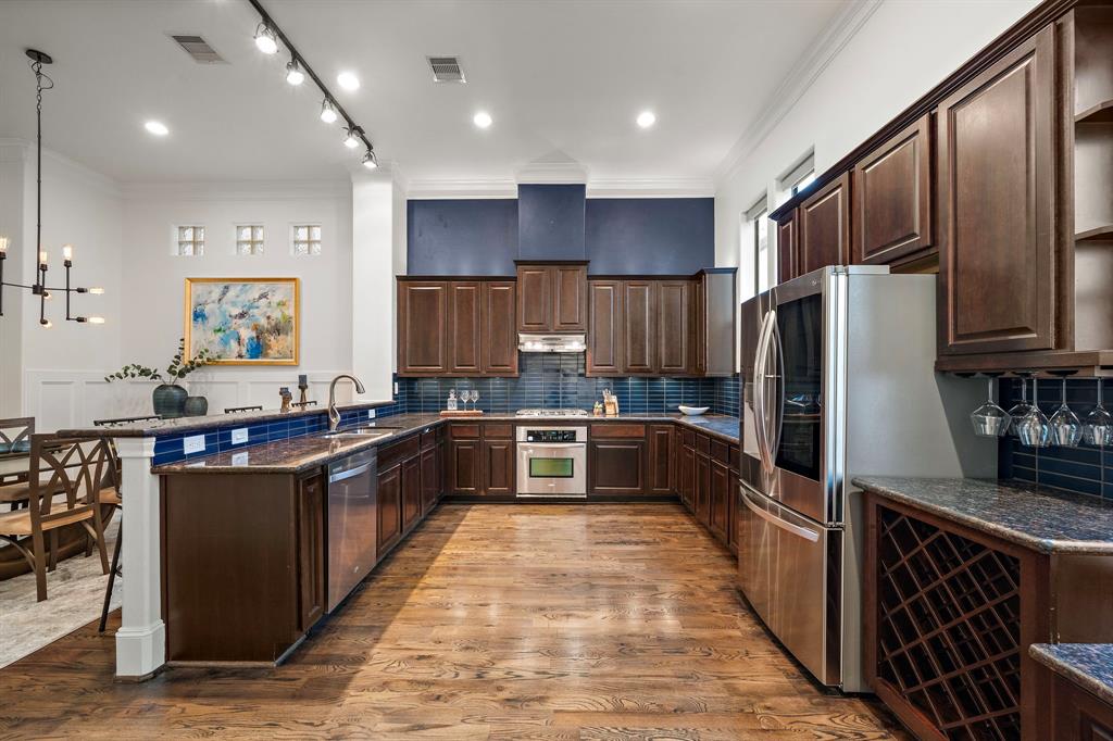 1721 Ashland Street, Houston, Texas image 3