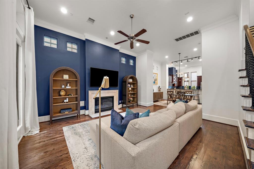 1721 Ashland Street, Houston, Texas image 7