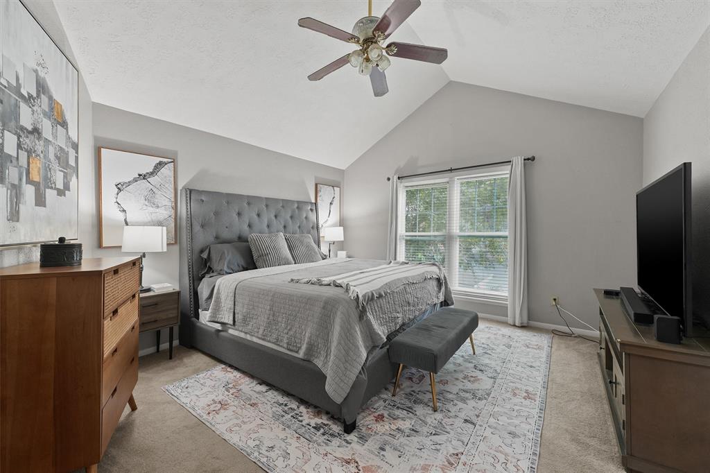 8515 Cold Lake Drive, Houston, Texas image 17