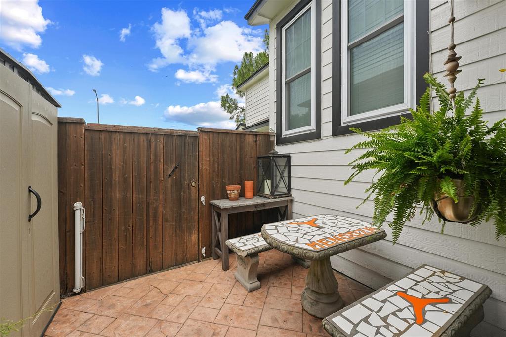8515 Cold Lake Drive, Houston, Texas image 21