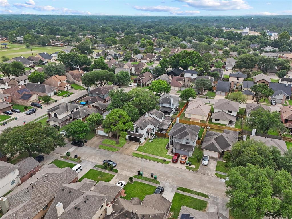 8515 Cold Lake Drive, Houston, Texas image 28
