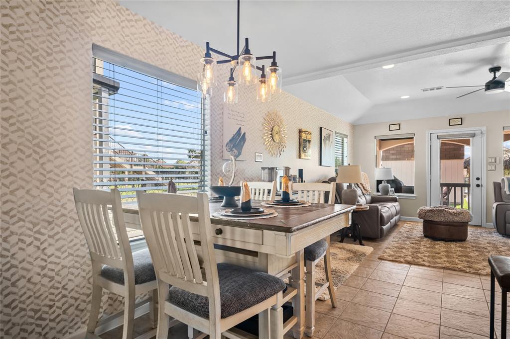 615 28th Street, San Leon, Texas image 5