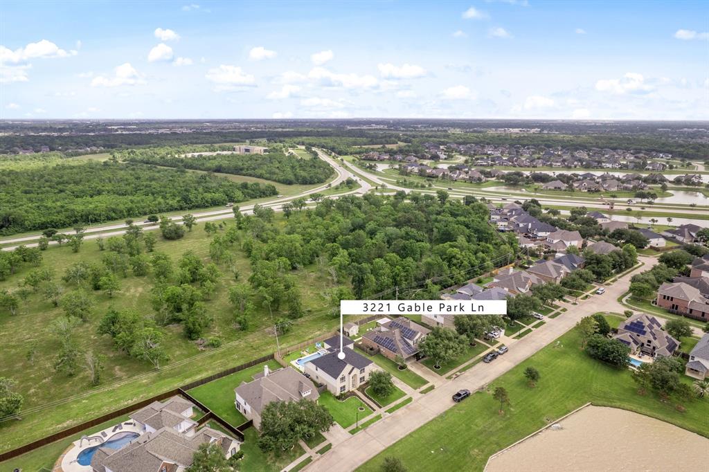3221 Gable Park Lane, Pearland, Texas image 35