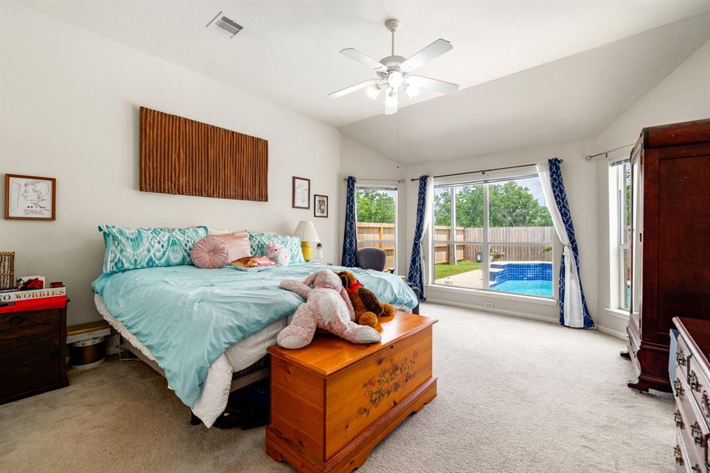 3221 Gable Park Lane, Pearland, Texas image 17