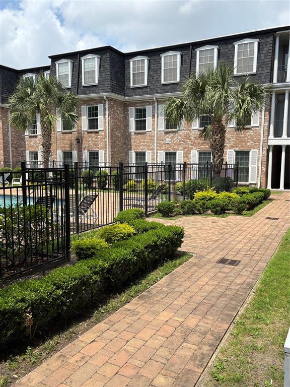 357 N Post Oak Lane #206, Houston, Texas image 26