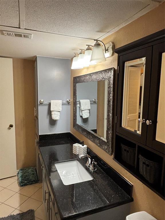 357 N Post Oak Lane #206, Houston, Texas image 18