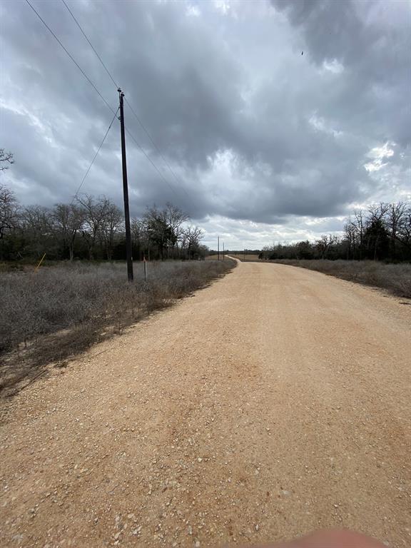 1215 Walleye Creek Trail Trl, Lexington, Texas image 13