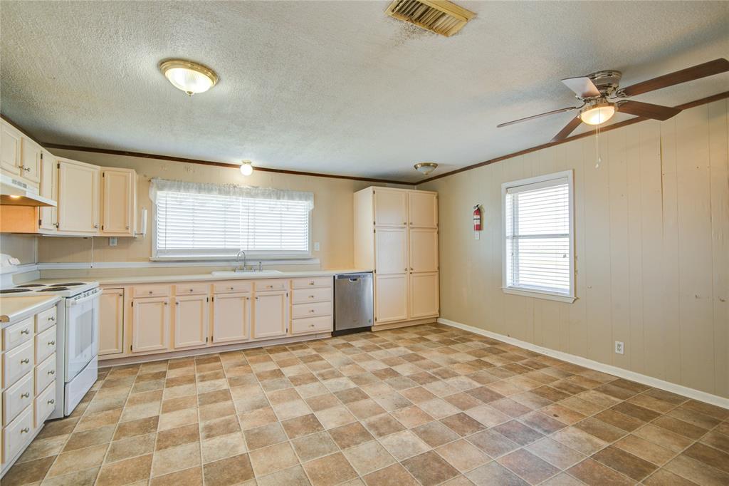 910 Monument Drive, Surfside Beach, Texas image 31