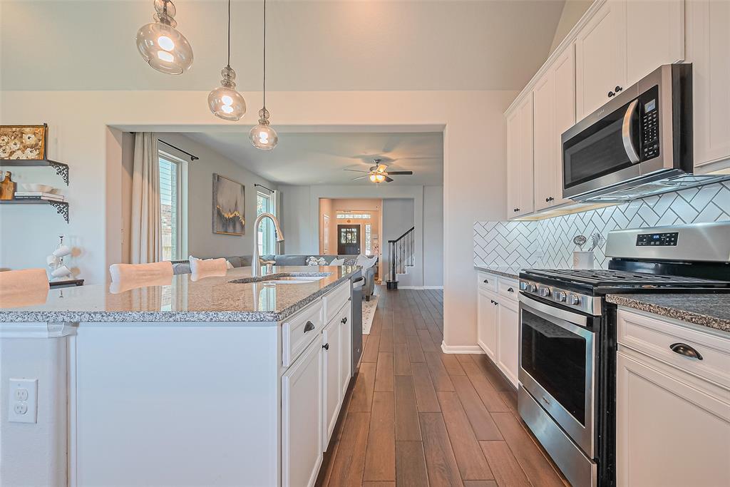 5230 Ivory Glass Drive, Katy, Texas image 11