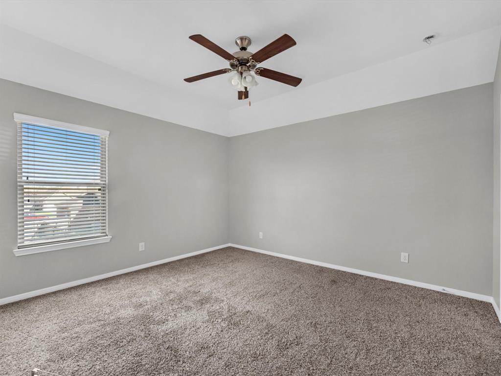 2211 Fawn Bridge Lane, Crosby, Texas image 23