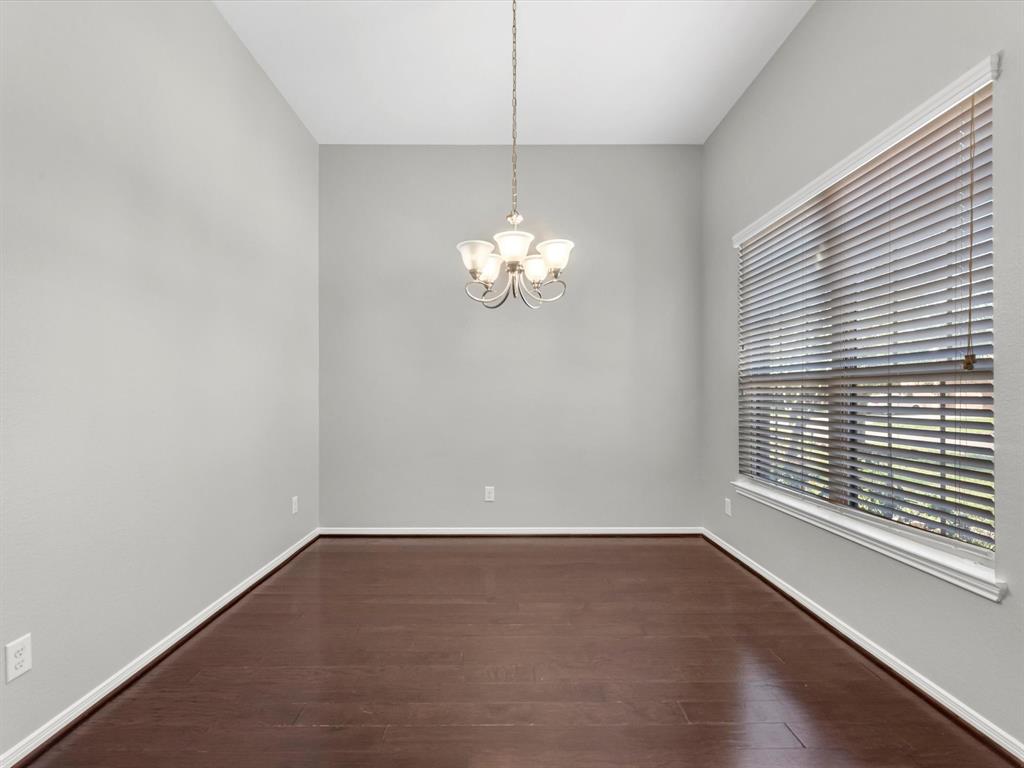 2211 Fawn Bridge Lane, Crosby, Texas image 7