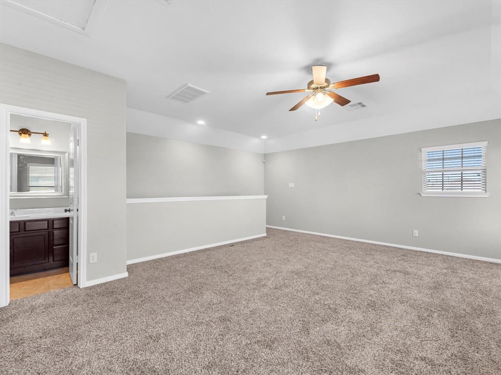 2211 Fawn Bridge Lane, Crosby, Texas image 22