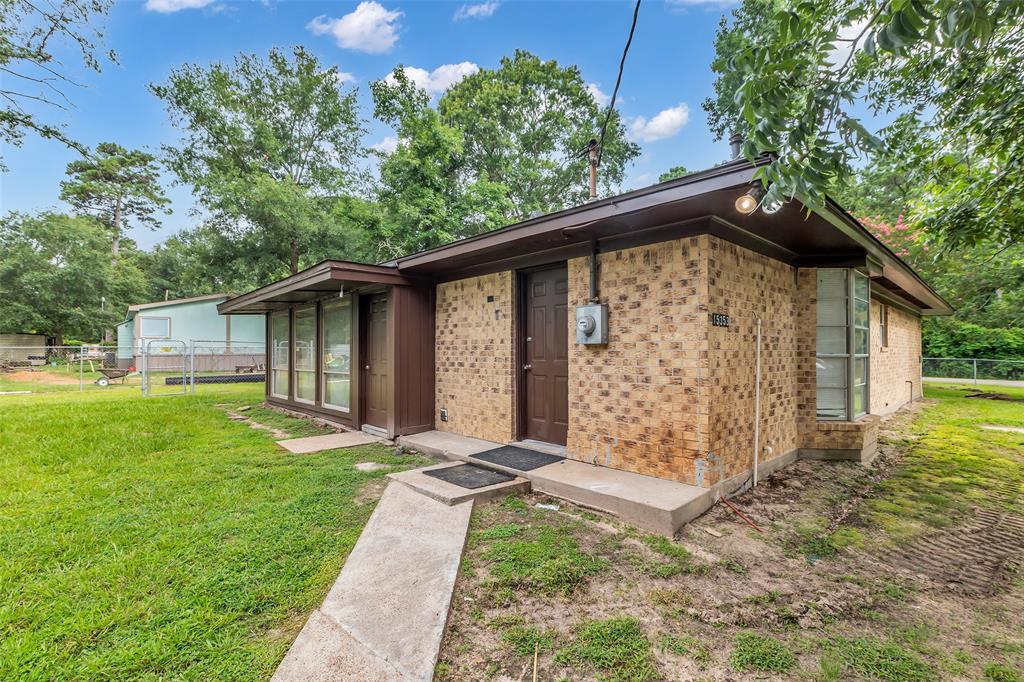 15353 Arrowhead Bend