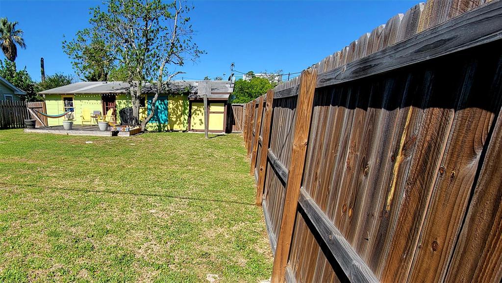308 S 6th Street, Rockport, Texas image 19