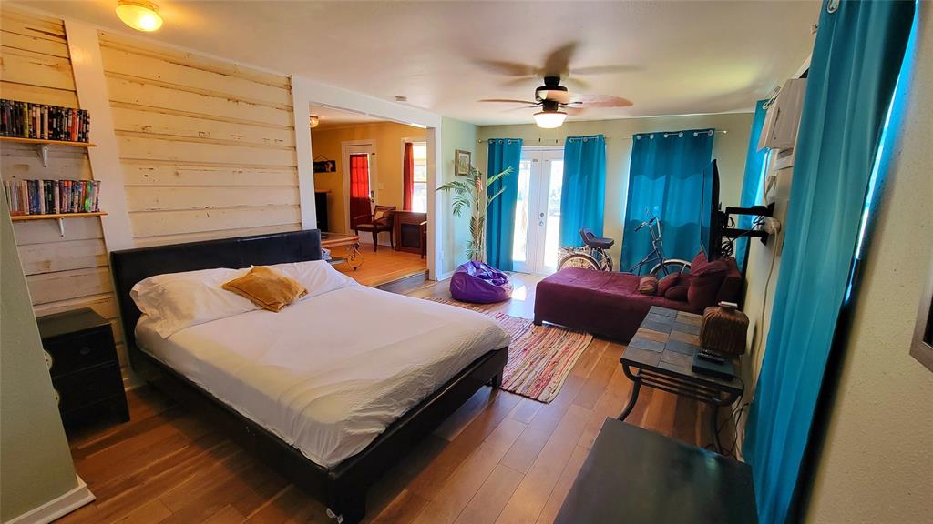 308 S 6th Street, Rockport, Texas image 8