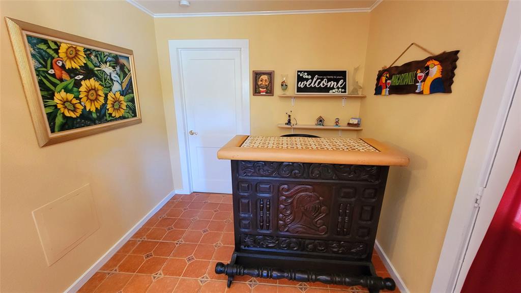 308 S 6th Street, Rockport, Texas image 6