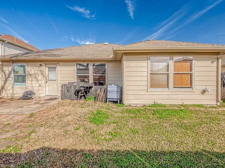 5322 Cinnamon Lake Drive, Baytown, Texas image 22