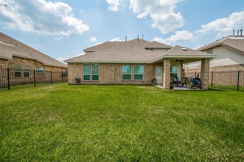 A home in Iowa Colony