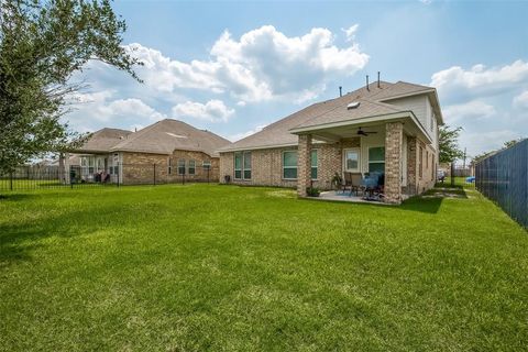 A home in Iowa Colony